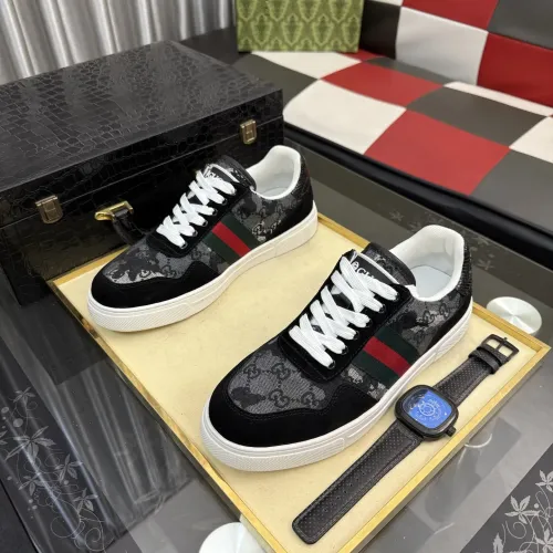 Replica Gucci Casual Shoes For Men #1434584 $76.00 USD for Wholesale