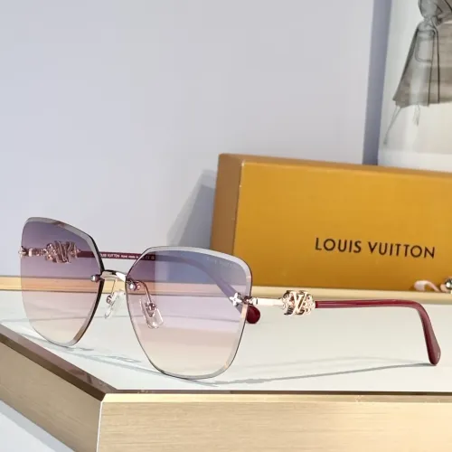 Louis Vuitton AAA Quality Sunglasses #1435083