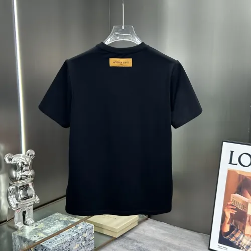 Replica Louis Vuitton LV T-Shirts Short Sleeved For Unisex #1436324 $64.00 USD for Wholesale