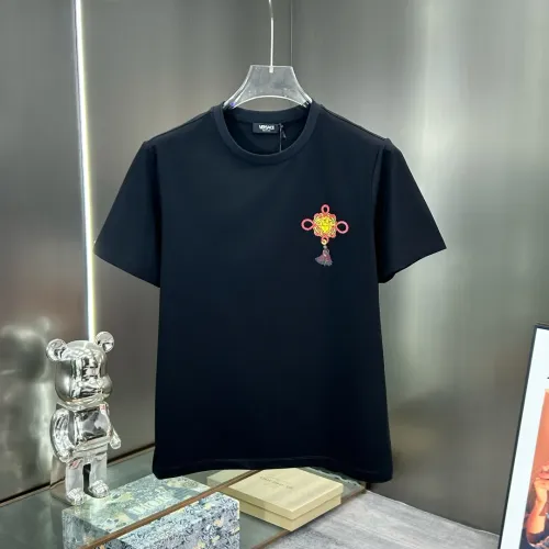 Versace T-Shirts Short Sleeved For Unisex #1436327 $64.00 USD, Wholesale Replica Versace T-Shirts