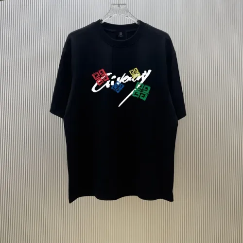 Givenchy T-Shirts Short Sleeved For Unisex #1437624 $34.00 USD, Wholesale Replica Givenchy T-Shirts