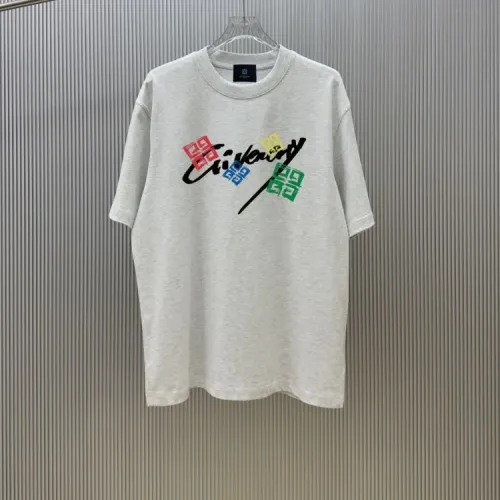 Givenchy T-Shirts Short Sleeved For Unisex #1437625 $34.00 USD, Wholesale Replica Givenchy T-Shirts