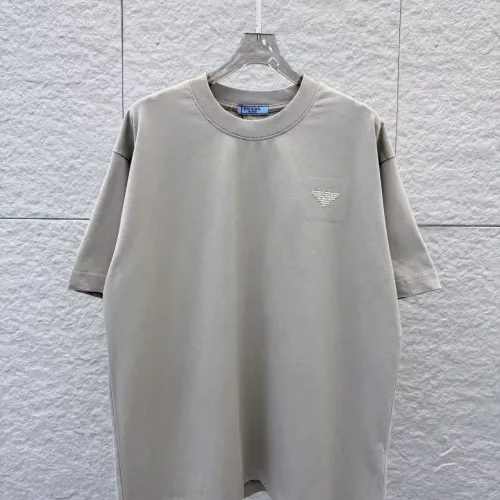 Prada T-Shirts Short Sleeved For Unisex #1437702 $39.00 USD, Wholesale Replica Prada T-Shirts
