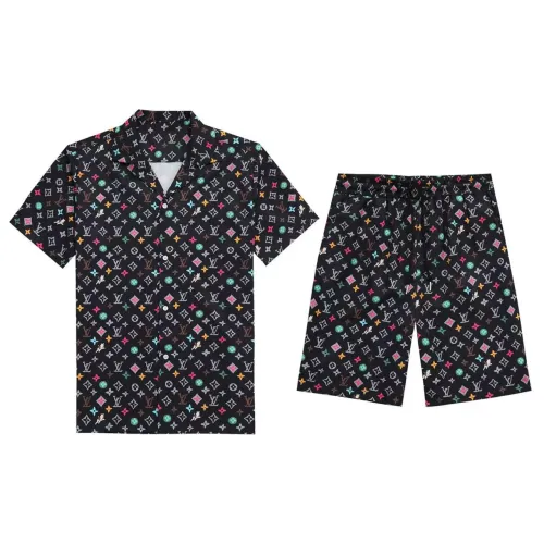 Louis Vuitton LV Tracksuits Short Sleeved For Men #1437898 $52.00 USD, Wholesale Replica Louis Vuitton LV Tracksuits