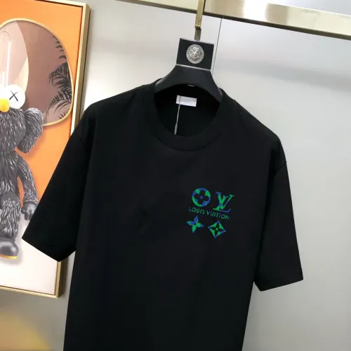 Replica Louis Vuitton LV T-Shirts Short Sleeved For Men #1438622 $40.00 USD for Wholesale