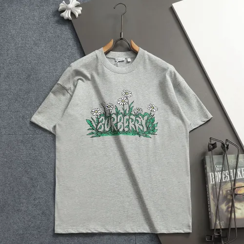 Burberry T-Shirts Short Sleeved For Unisex #1439059 $45.00 USD, Wholesale Replica Burberry T-Shirts
