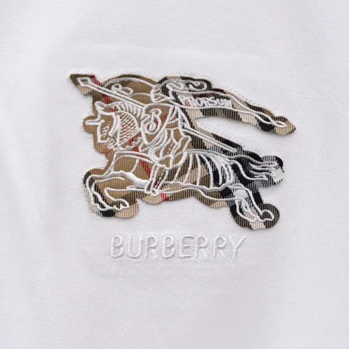 Replica Burberry T-Shirts Short Sleeved For Unisex #1439360 $45.00 USD for Wholesale