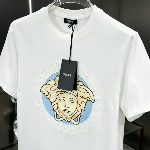 Replica Versace T-Shirts Short Sleeved For Unisex #1439618 $64.00 USD for Wholesale