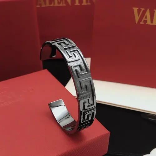 Versace Bracelets #1439705 $29.00 USD, Wholesale Replica Versace Bracelets