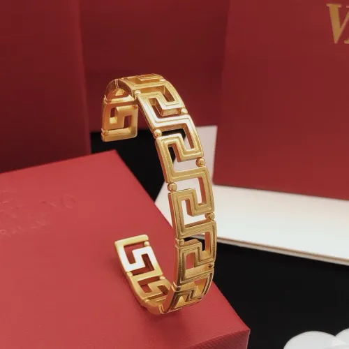 Versace Bracelets #1439709 $29.00 USD, Wholesale Replica Versace Bracelets