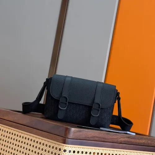 Christian Dior AAA Man Messenger Bags #1440519 $160.00 USD, Wholesale Replica Christian Dior AAA Man Messenger Bags
