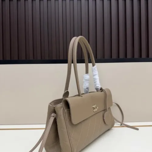 Replica Chanel AAA Quality Shoulder Bags For Women #1440931 $102.00 USD for Wholesale