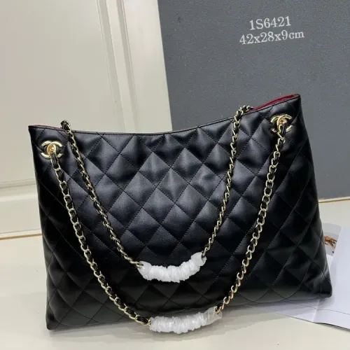 Chanel AAA Quality Shoulder Bags For Women #1440943 $102.00 USD, Wholesale Replica Chanel AAA Quality Shoulder Bags