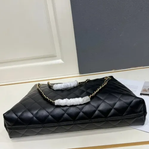 Replica Chanel AAA Quality Shoulder Bags For Women #1440943 $102.00 USD for Wholesale