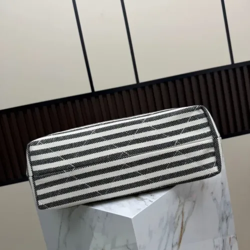 Replica Chanel AAA Quality Handbags For Women #1443205 $80.00 USD for Wholesale