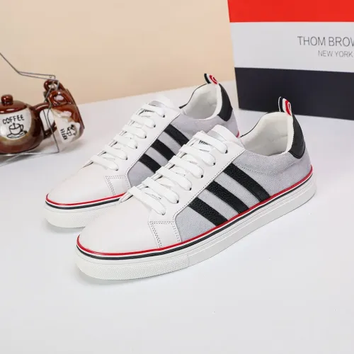 Thom Browne TB Casual Shoes For Men #1443504