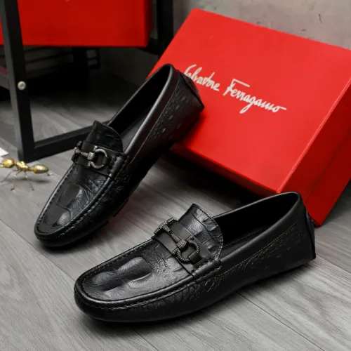 Salvatore Ferragamo Leather Shoes For Men #1443622