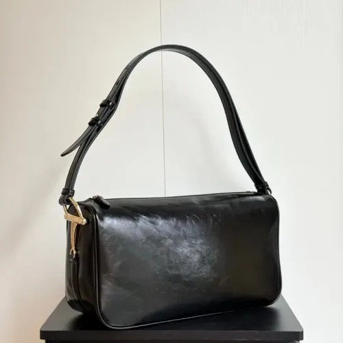 Gucci AAA Quality Shoulder Bags For Women #1444067 $82.00 USD, Wholesale Replica Gucci AAA Quality Shoulder Bags
