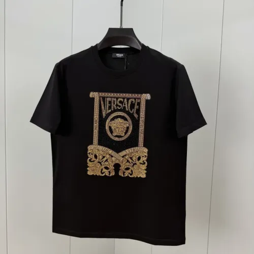 Versace T-Shirts Short Sleeved For Unisex #1444426 $76.00 USD, Wholesale Replica Versace T-Shirts