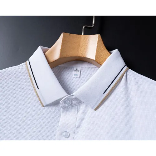 Replica Louis Vuitton LV T-Shirts Short Sleeved For Men #1444798 $42.00 USD for Wholesale