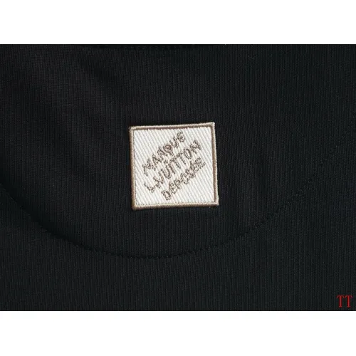Replica Louis Vuitton LV T-Shirts Short Sleeved For Unisex #1446348 $40.00 USD for Wholesale