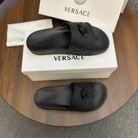 $42.00 USD Versace Slippers For Men #1435294