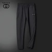 $64.00 USD Gucci Tracksuits Short Sleeved For Unisex #1436734