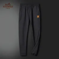 $64.00 USD Hermes Tracksuits Short Sleeved For Unisex #1436779