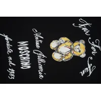 $32.00 USD Moschino T-Shirts Short Sleeved For Unisex #1438853
