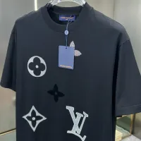 $82.00 USD Louis Vuitton LV T-Shirts Short Sleeved For Men #1439621