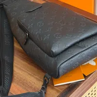 $160.00 USD Louis Vuitton AAA Man Messenger Bags #1440263