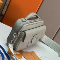 $160.00 USD Louis Vuitton AAA Man Messenger Bags #1440264