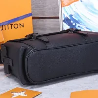 $182.00 USD Louis Vuitton AAA Man Messenger Bags #1440463
