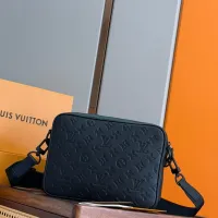 $182.00 USD Louis Vuitton AAA Man Messenger Bags #1440466
