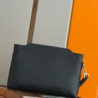 $125.00 USD Christian Dior AAA Man Pouches #1440531