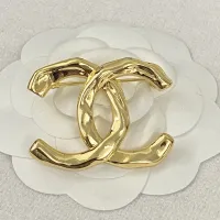 $32.00 USD Chanel Brooches For Women #1440648