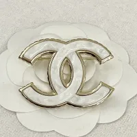 $34.00 USD Chanel Brooches For Women #1440650