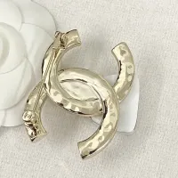 $36.00 USD Chanel Brooches For Women #1440656