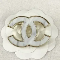 $32.00 USD Chanel Brooches For Women #1440673