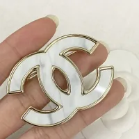 $32.00 USD Chanel Brooches For Women #1440673