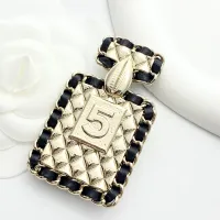 $32.00 USD Chanel Brooches For Women #1440674