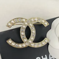 $32.00 USD Chanel Brooches For Women #1440677