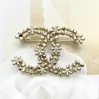 $32.00 USD Chanel Brooches For Women #1440678
