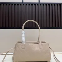 $102.00 USD Chanel AAA Quality Shoulder Bags For Women #1440932