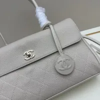 $102.00 USD Chanel AAA Quality Shoulder Bags For Women #1440933