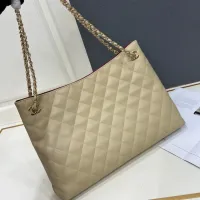 $102.00 USD Chanel AAA Quality Shoulder Bags For Women #1440944