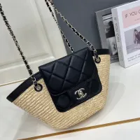 $102.00 USD Chanel AAA Quality Shoulder Bags For Women #1440955