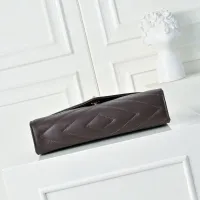 $88.00 USD Chanel AAA Quality Messenger Bags For Women #1441135