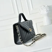 $88.00 USD Chanel AAA Quality Messenger Bags For Women #1441136
