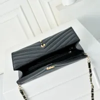 $88.00 USD Chanel AAA Quality Messenger Bags For Women #1441136